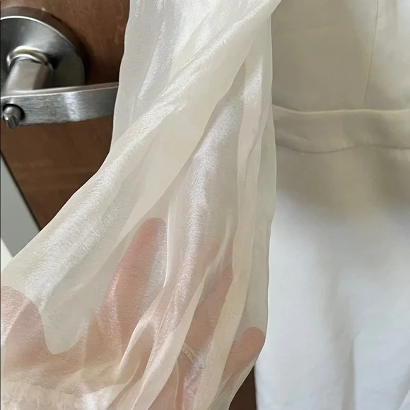 🤍 Endless Rose Organza Sleeve Jumpsuit – Size L | NWOT🤍 - Picture 10 of 13